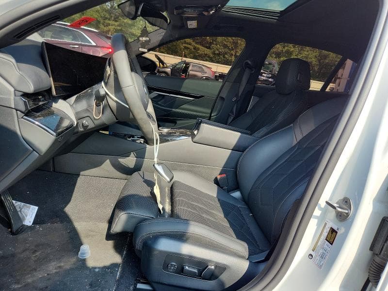 2024 BMW 530 I 7