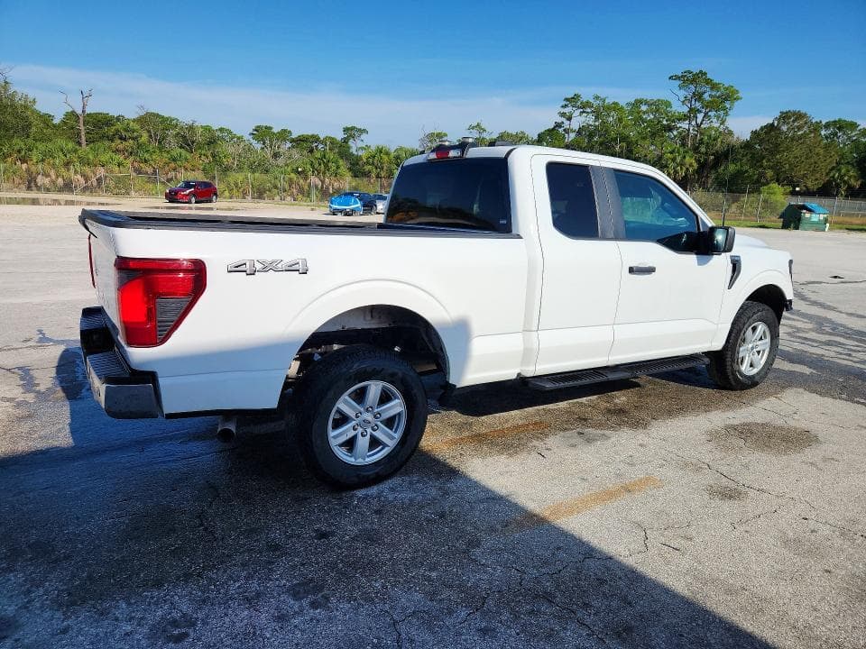 2024 FORD F150 XL 3