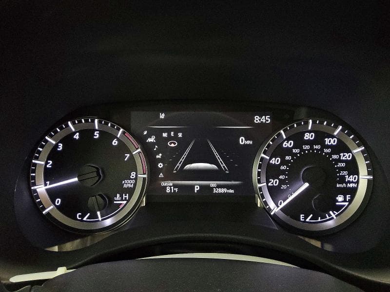 2025 TOYOTA HIGHLANDER LE 9