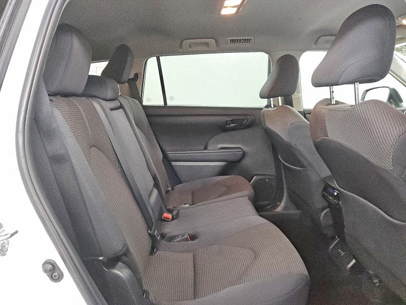 2025 TOYOTA HIGHLANDER LE 10