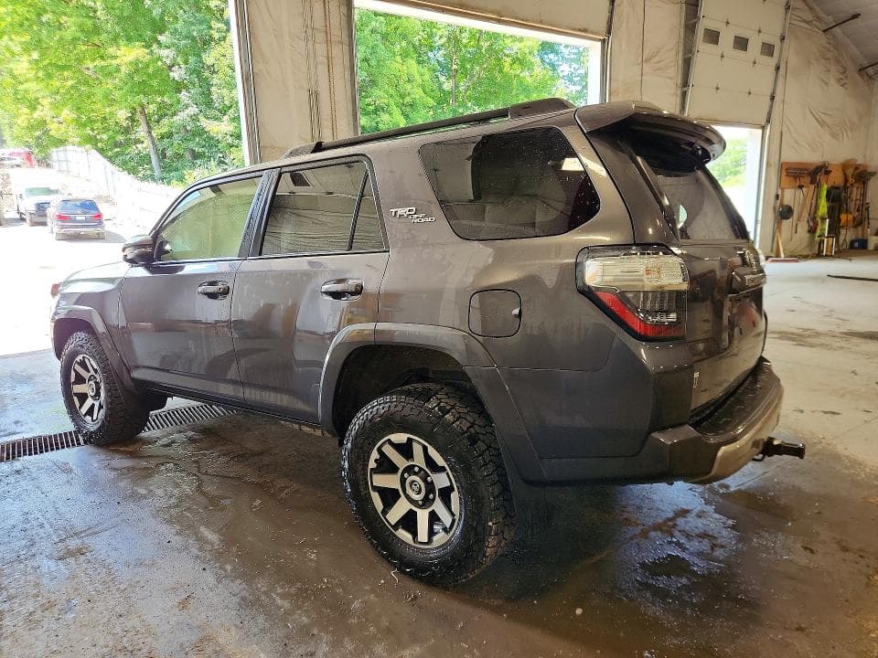 2020 TOYOTA 4RUNNER TRD OFF-ROAD PREMIUM 2