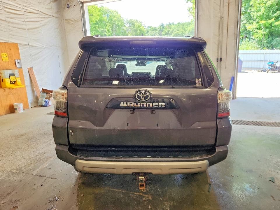 2020 TOYOTA 4RUNNER TRD OFF-ROAD PREMIUM 6