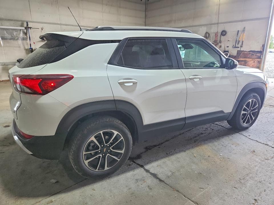 2025 CHEVROLET TRAILBLAZER LT 3