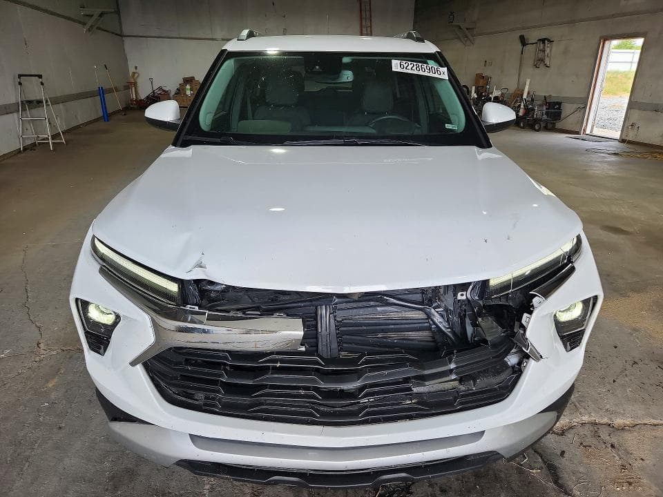 2025 CHEVROLET TRAILBLAZER LT 5