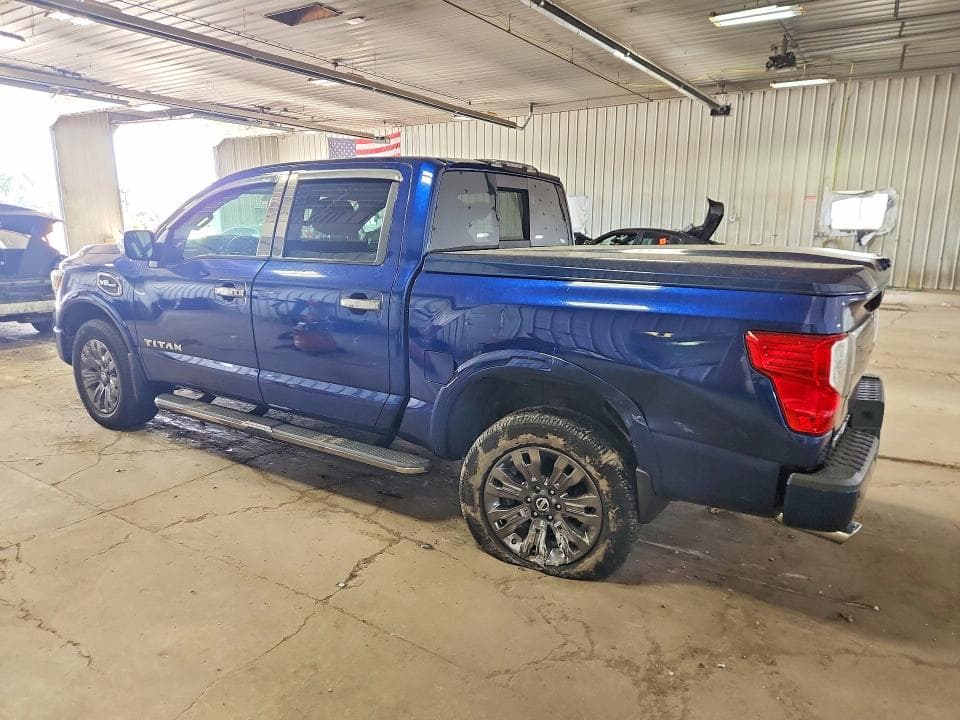 2017 NISSAN TITAN PLATINUM RESERVE 2
