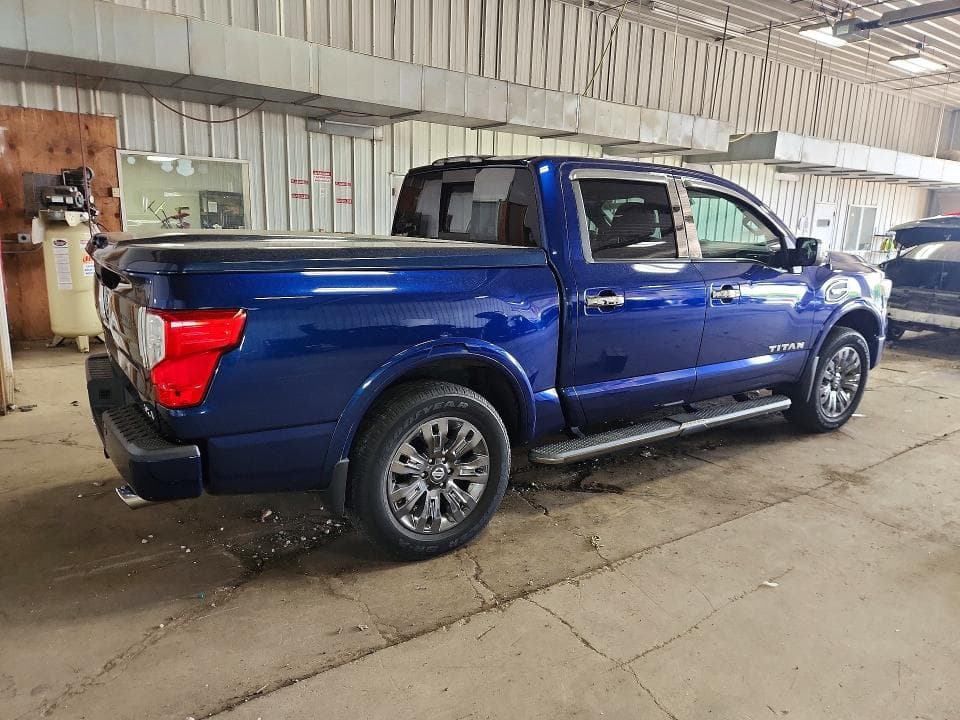 2017 NISSAN TITAN PLATINUM RESERVE 3