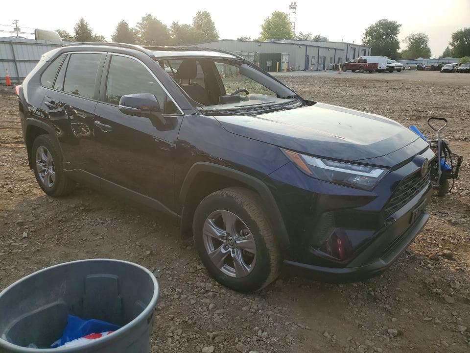 2025 TOYOTA RAV4 HYBRID XLE XLE 4