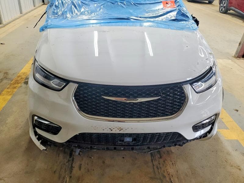 2025 CHRYSLER PACIFICA HYBRID SELECT 11