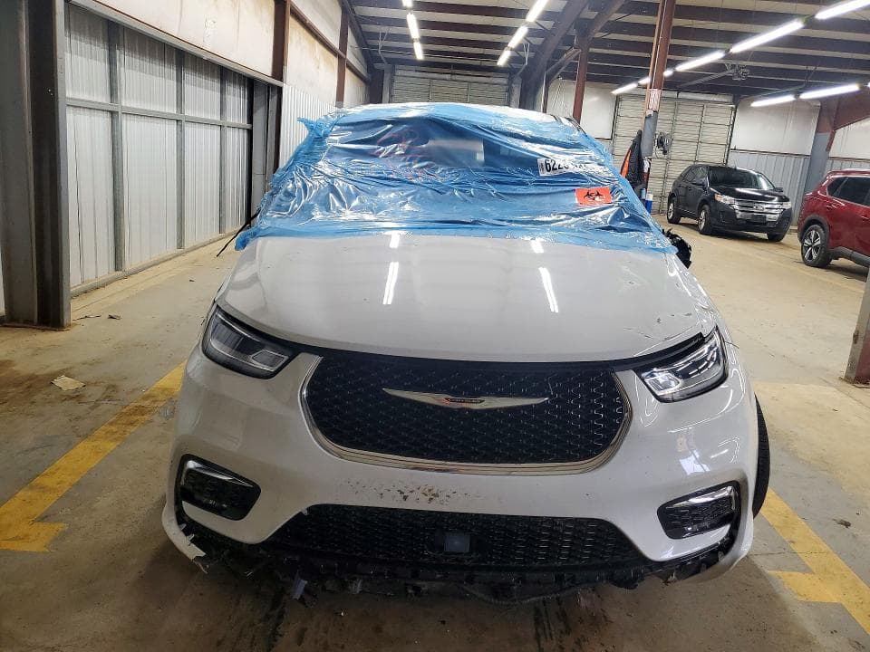 2025 CHRYSLER PACIFICA HYBRID SELECT 5