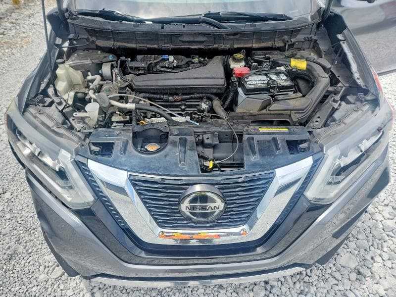 2018 NISSAN ROGUE SL 11