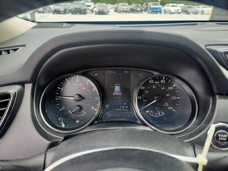 2018 NISSAN ROGUE SL 9