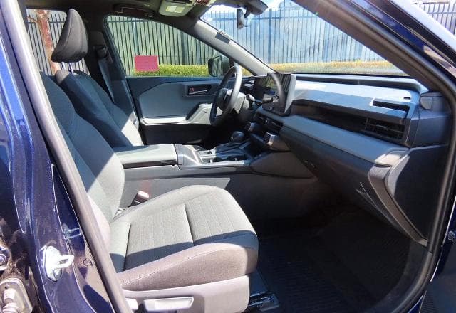 2026 TOYOTA RAV4 SE 5