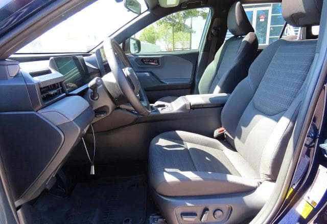 2026 TOYOTA RAV4 SE 9