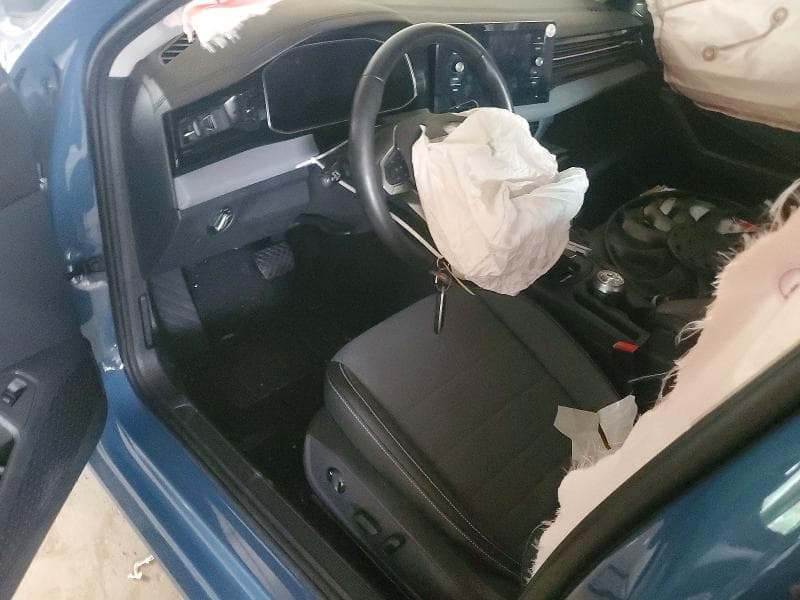 2025 VOLKSWAGEN JETTA SE 8