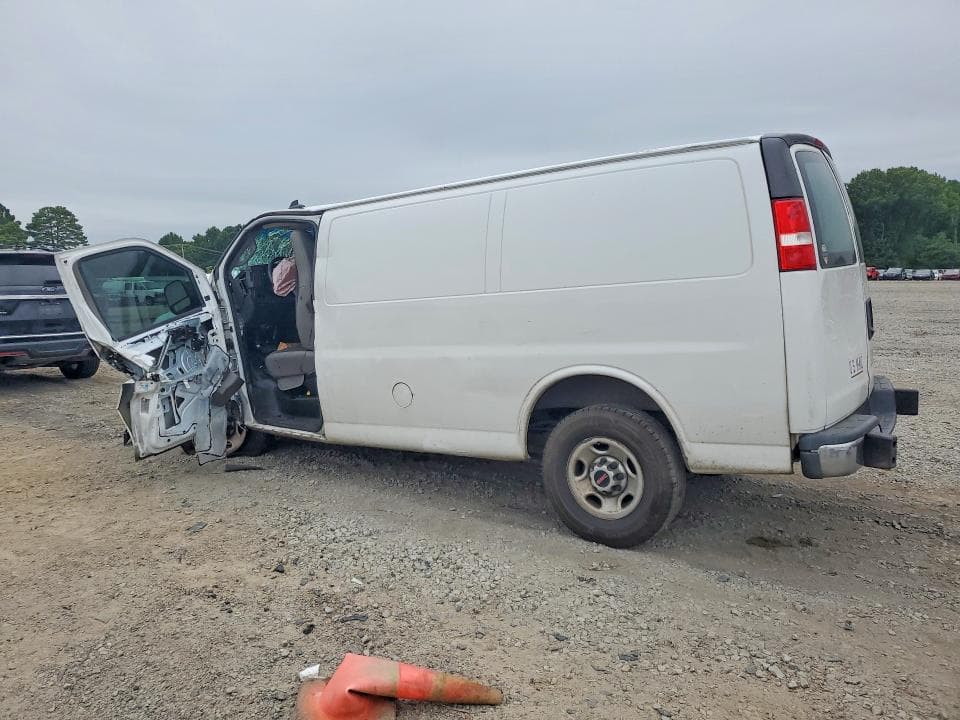 2020 GMC SAVANA G2500 2