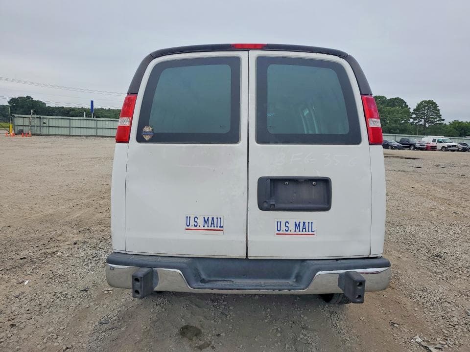 2020 GMC SAVANA G2500 6