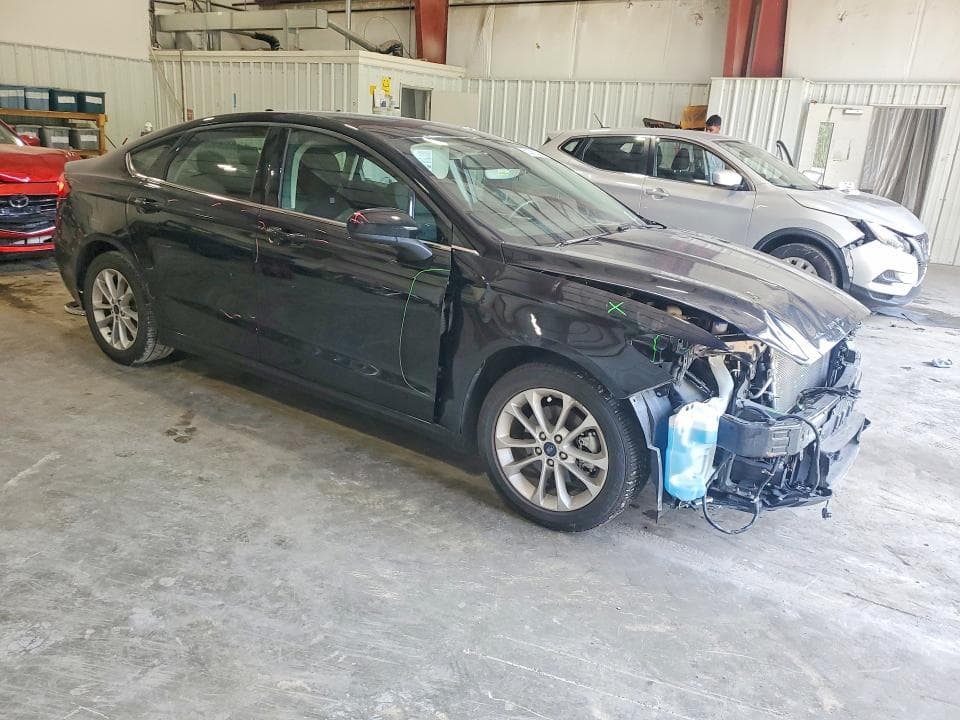 2019 FORD FUSION SE 4