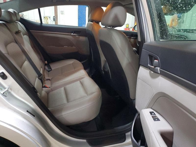 2017 HYUNDAI ELANTRA LIMITED 10