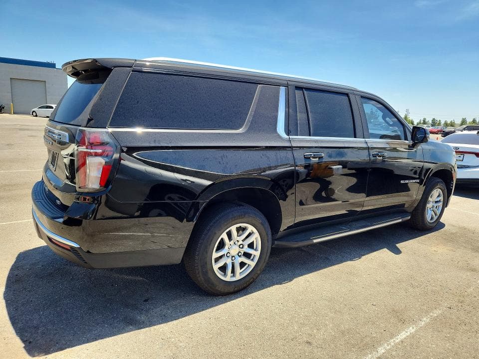 2023 CHEVROLET SUBURBAN C1500 LT 3