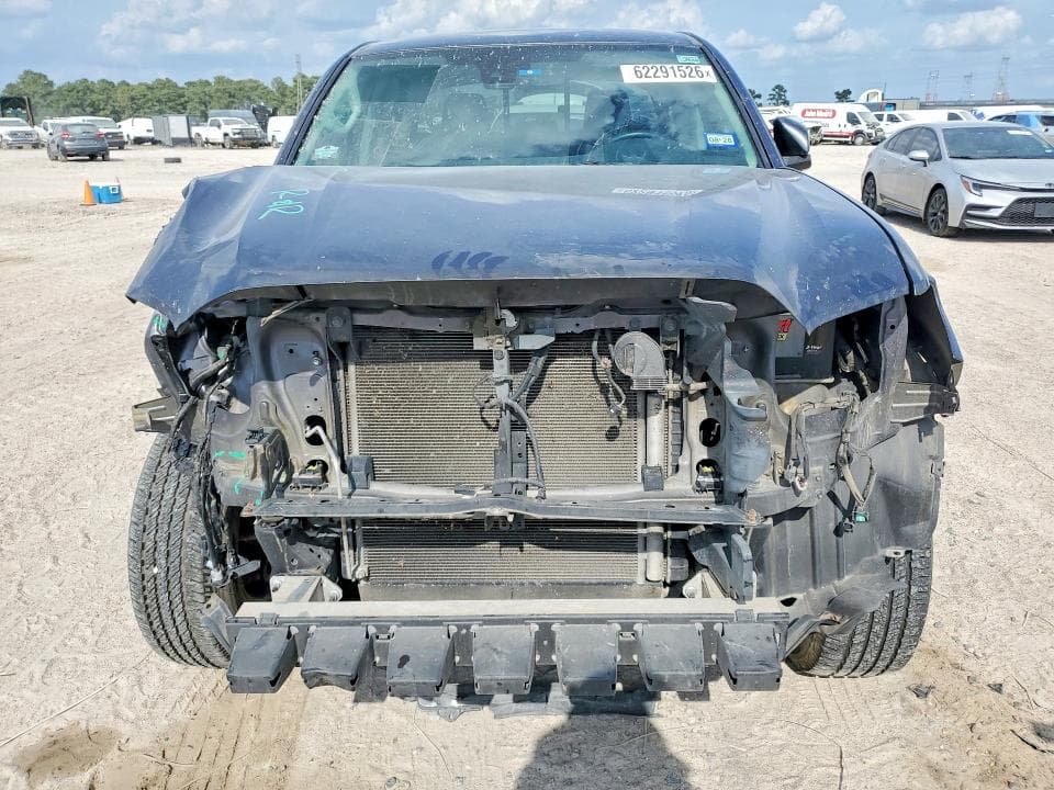 2019 TOYOTA TACOMA SR 5