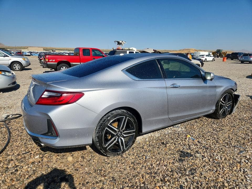 2017 HONDA ACCORD EX 3
