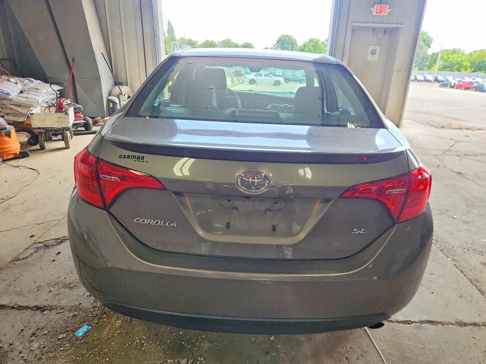 2017 TOYOTA COROLLA SE 6