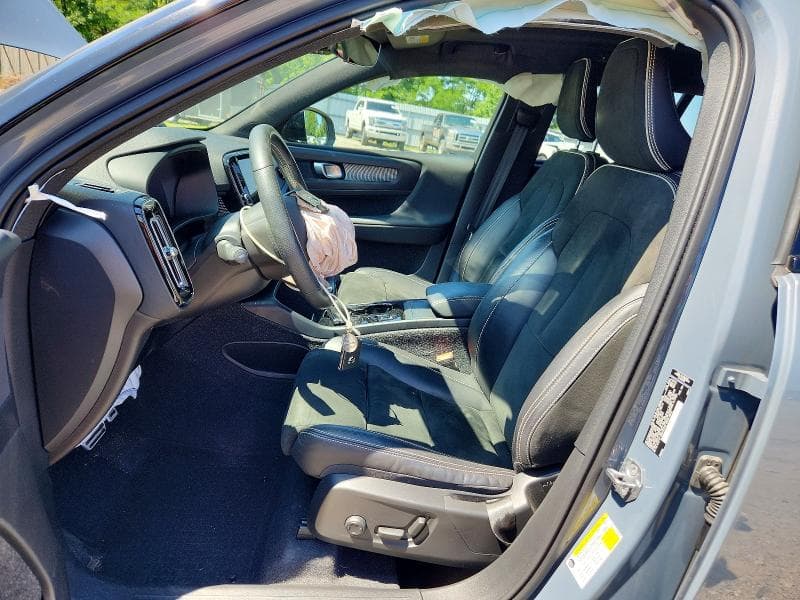 2021 VOLVO XC40 T5 R-DESIGN 7