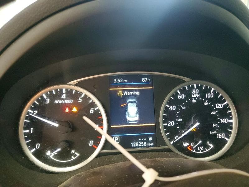 2019 NISSAN SENTRA SR SR 9