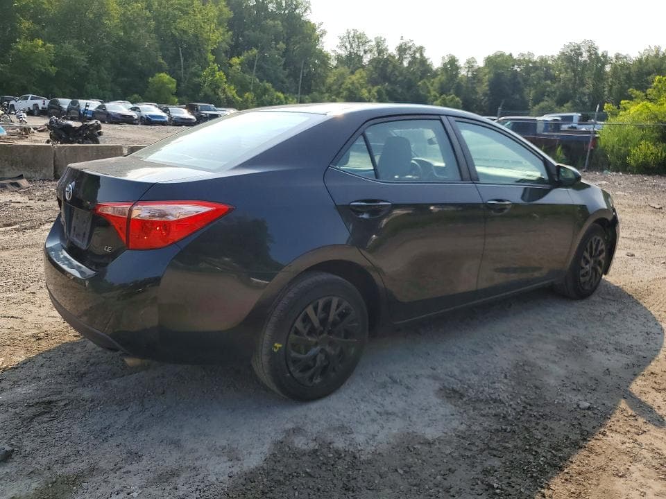2019 TOYOTA COROLLA LE 3