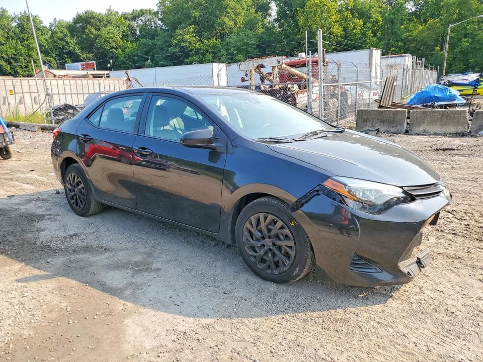 2019 TOYOTA COROLLA LE 4