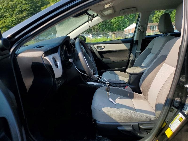 2019 TOYOTA COROLLA LE 7
