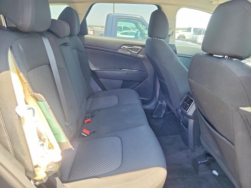 2025 KIA SPORTAGE LX 11