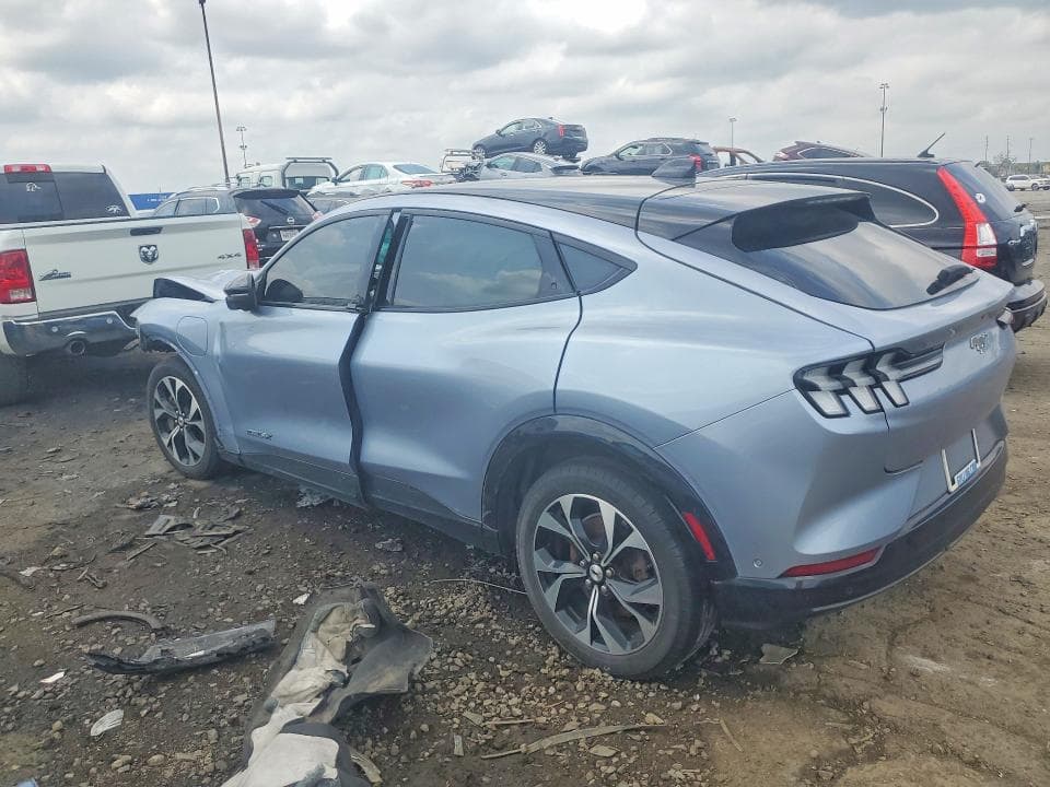 2022 FORD MUSTANG MACH-E PREMIUM 2