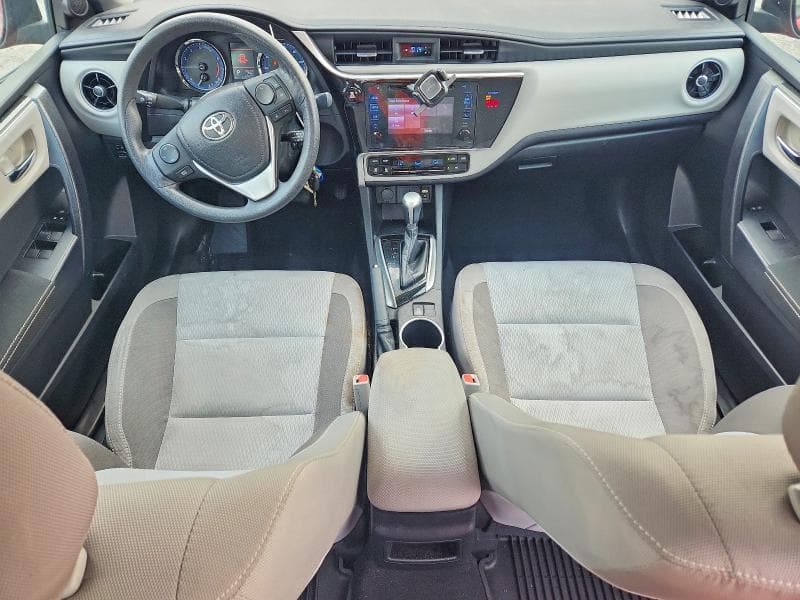 2019 TOYOTA COROLLA LE 8
