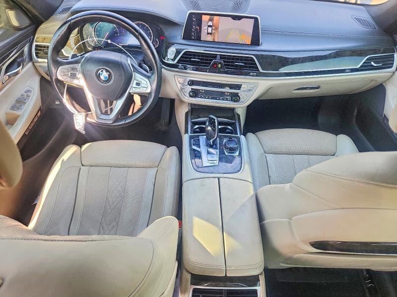 2017 BMW 740 I 8