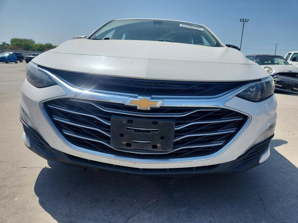 2020 CHEVROLET MALIBU LT 5