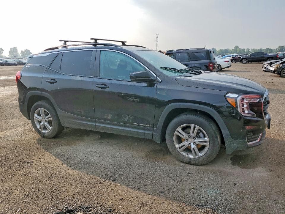2022 GMC TERRAIN SLE 4