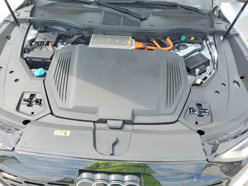 2024 AUDI Q8 E-TRON SPORTBACK PREMIUM PLUS 11