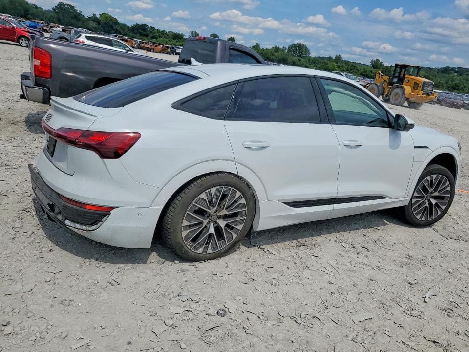 2024 AUDI Q8 E-TRON SPORTBACK PREMIUM PLUS 3