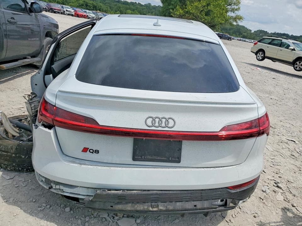 2024 AUDI Q8 E-TRON SPORTBACK PREMIUM PLUS 6