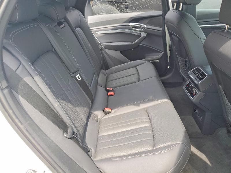 2024 AUDI Q8 E-TRON SPORTBACK PREMIUM PLUS 10