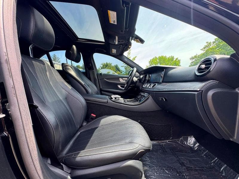 2017 MERCEDES-BENZ E 300 5