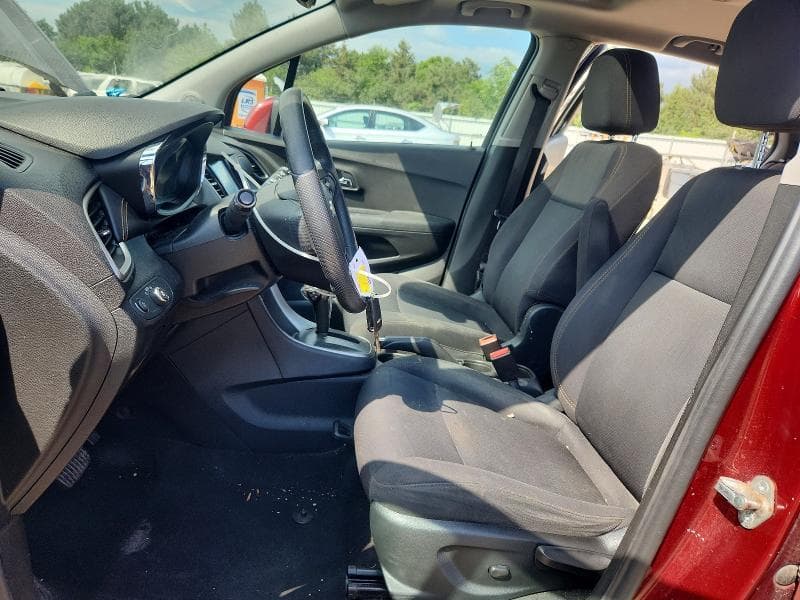 2017 CHEVROLET TRAX 1LT 7