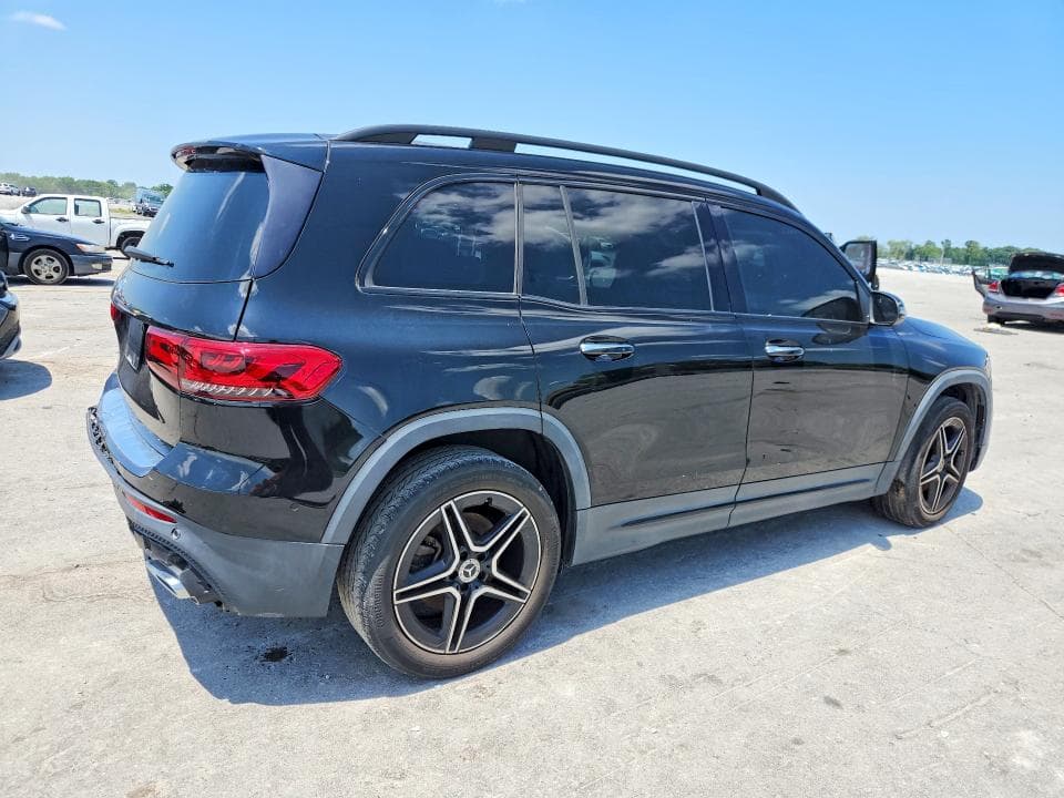 2021 MERCEDES-BENZ GLB 250 3