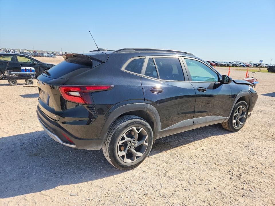 2025 CHEVROLET TRAX 1LT 3