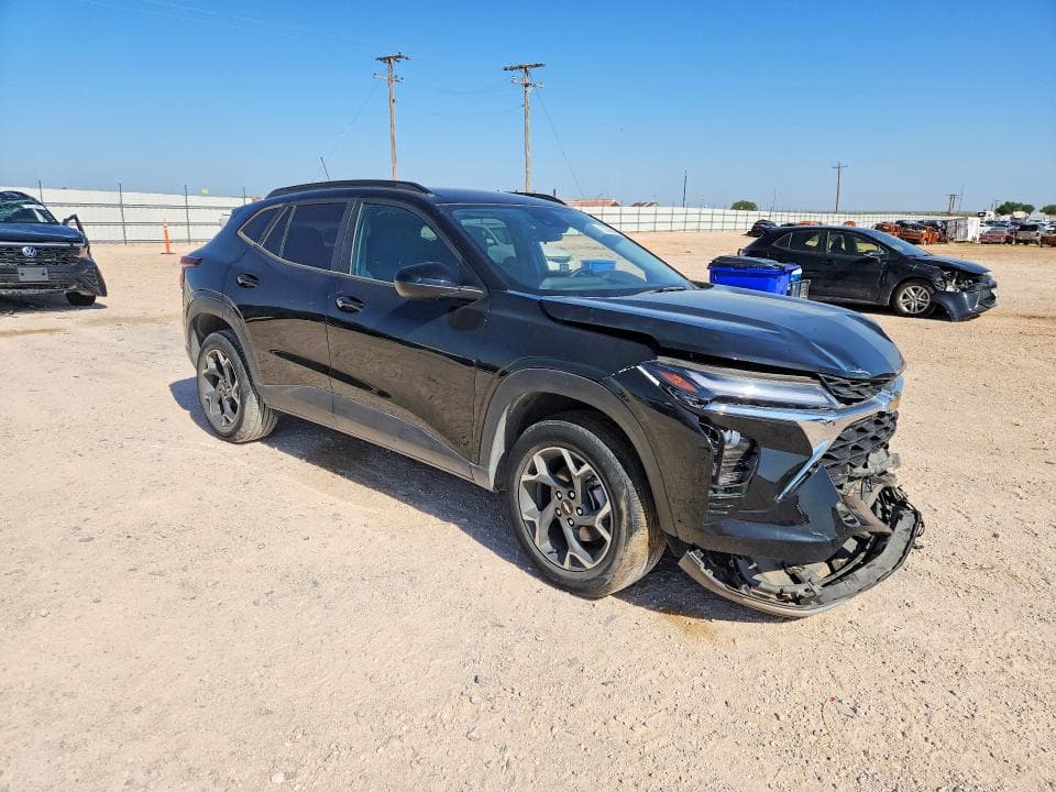 2025 CHEVROLET TRAX 1LT 4