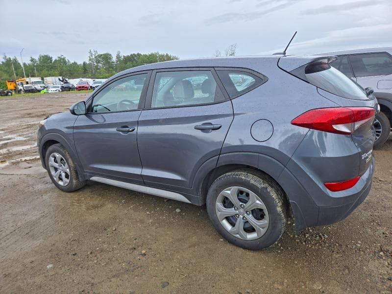 2017 HYUNDAI TUCSON SE 2