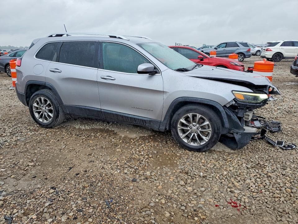 2019 JEEP CHEROKEE LATITUDE PLUS 4