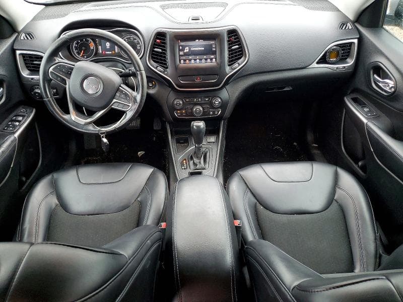2019 JEEP CHEROKEE LATITUDE PLUS 8