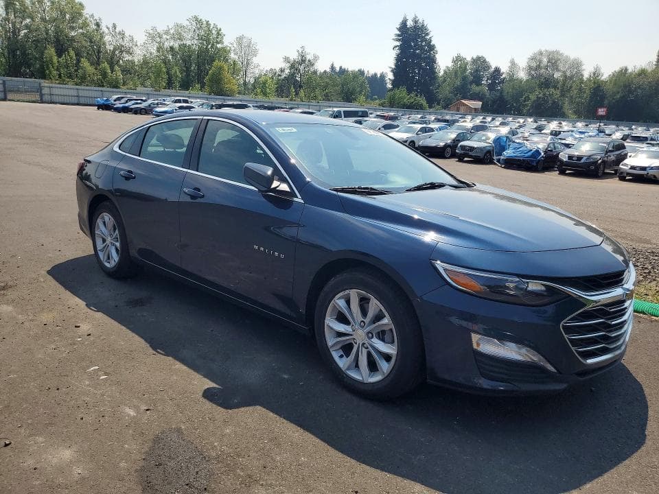 2022 CHEVROLET MALIBU LT 4